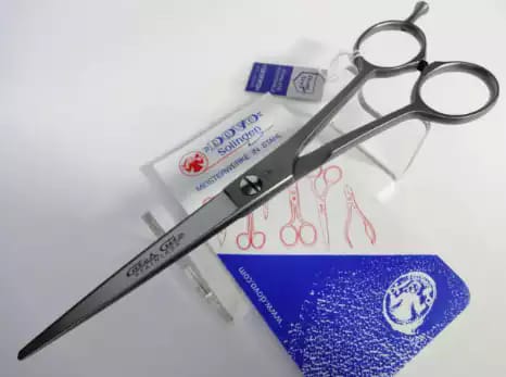 The three essentials scissors The three essentials scissors