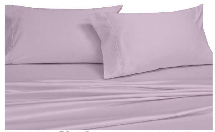 Royal’s solid white 600-thread count 2pc queen size pillowcases