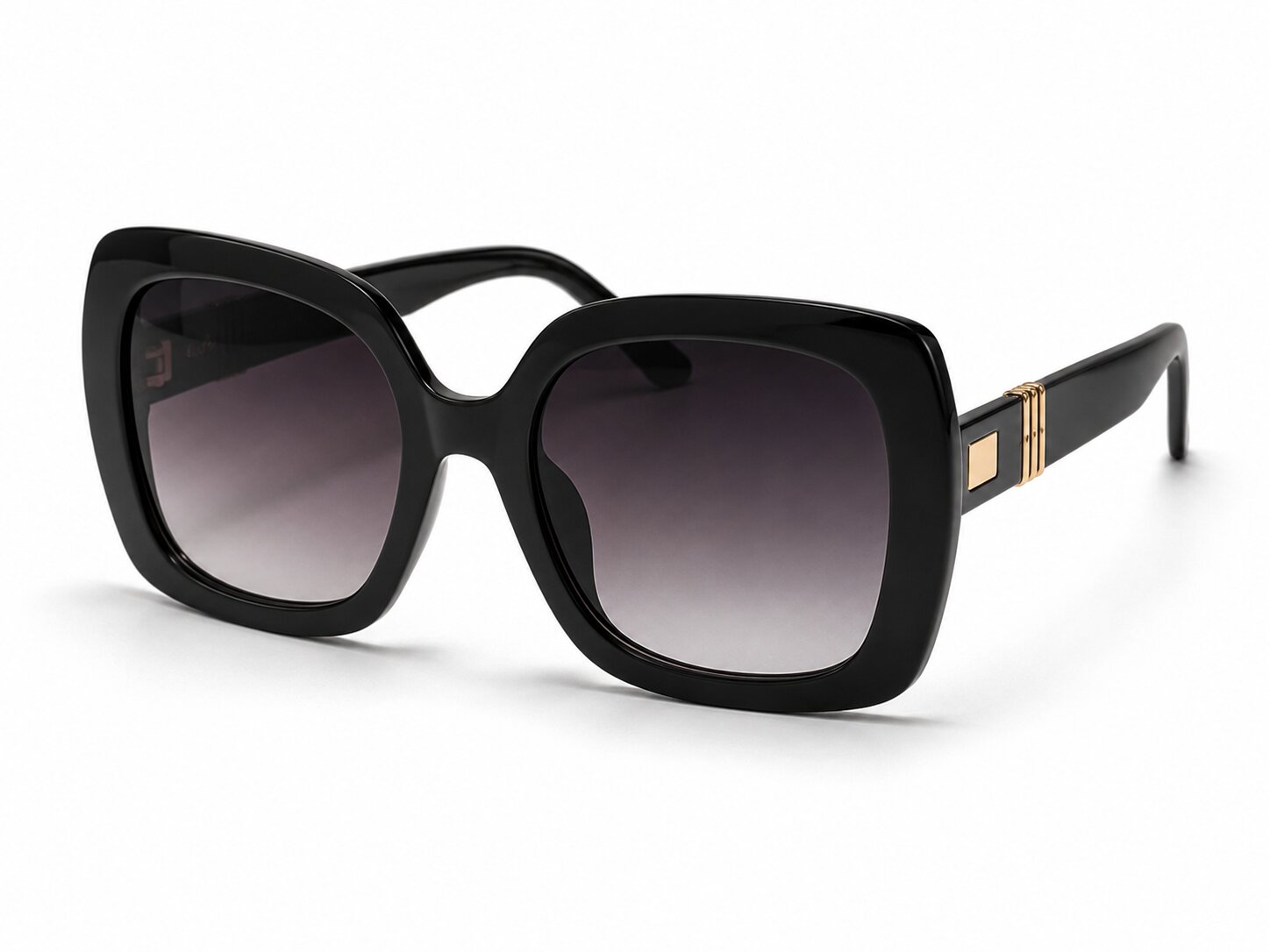 Oversized sunglasses